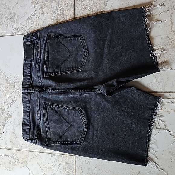 John Varvatos men's cut off denim shorts size 32. Bowery fit. Great condition. - Picture 4 of 10